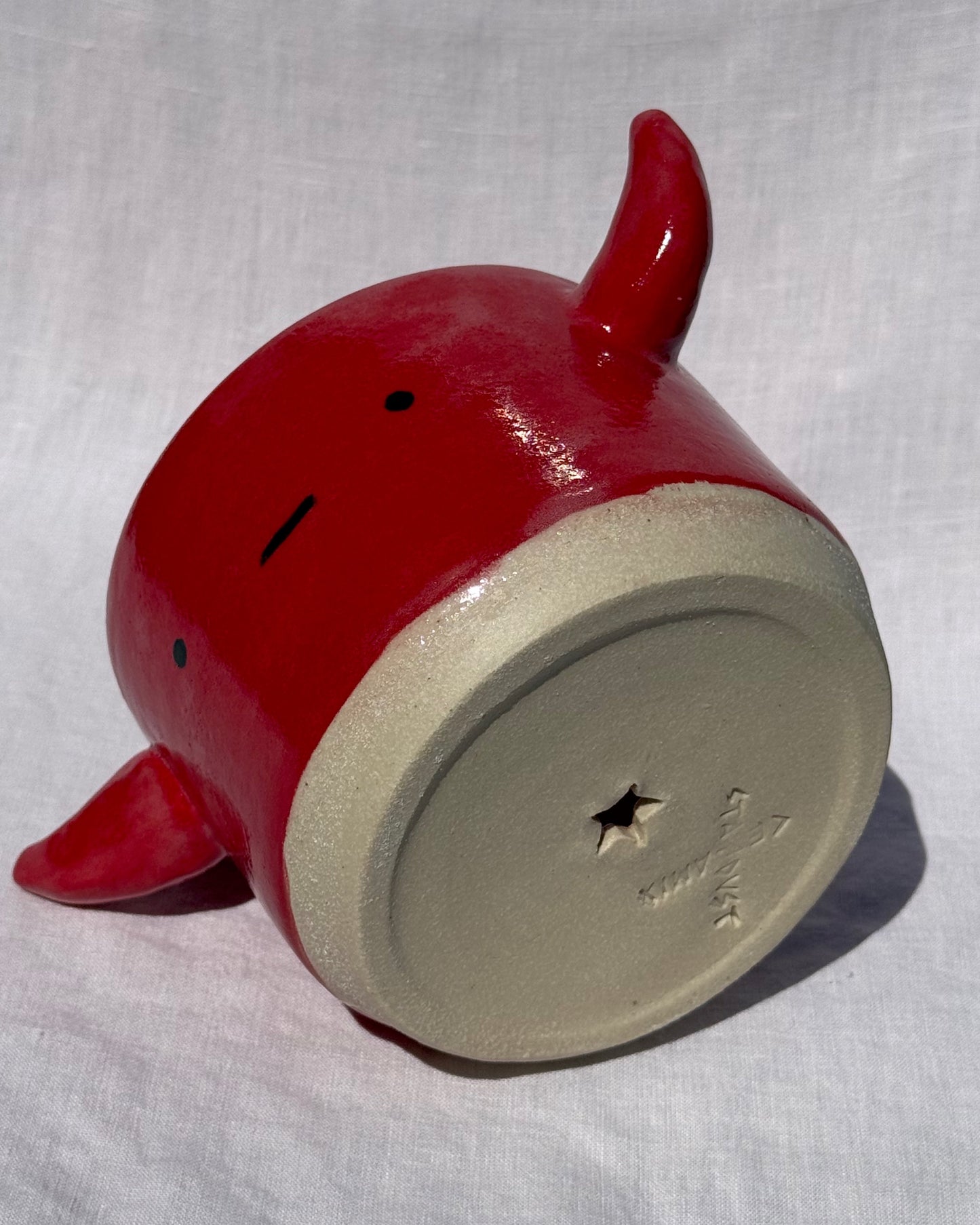 Lil' Devil Planter RED