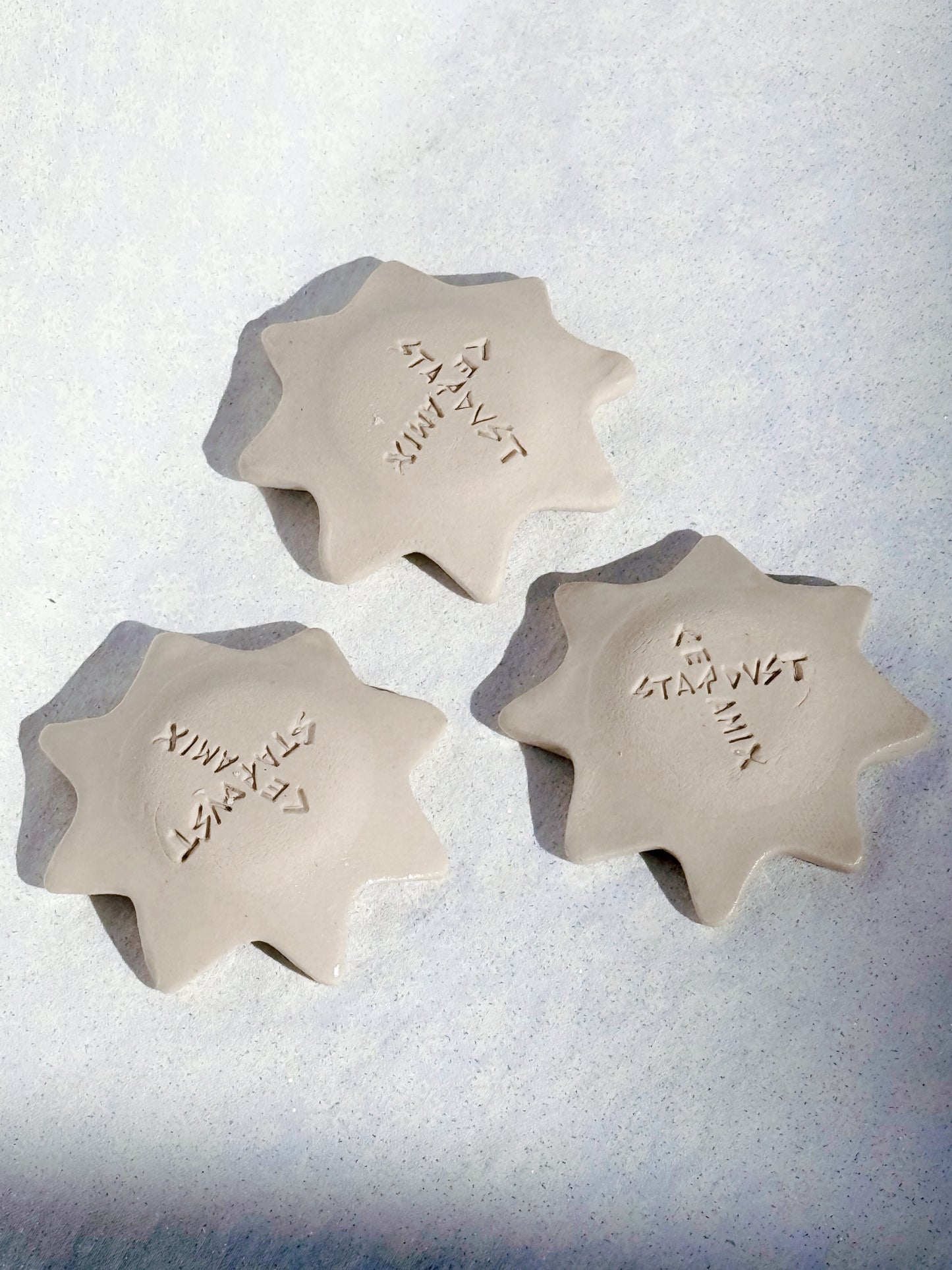 2 Snowflake Tea Light Holders "Blind Box"