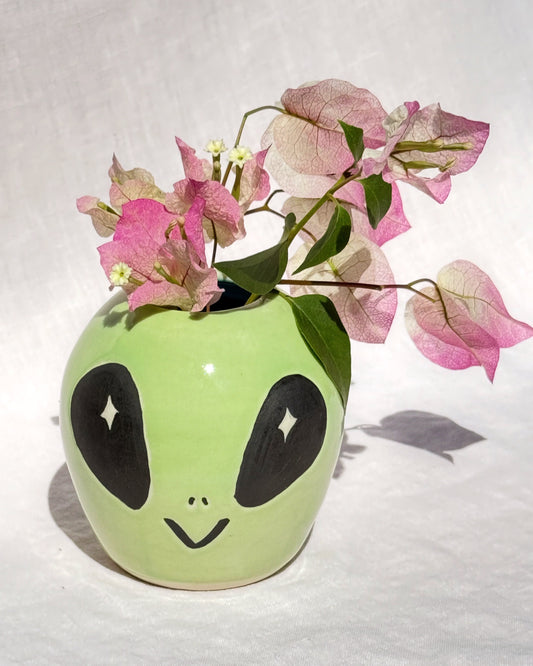 Bud Vase Alien